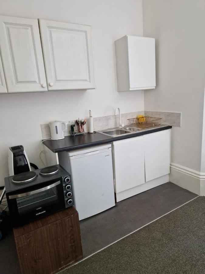 Spacious Victorian Studio Flat Daire Doncaster Dış mekan fotoğraf